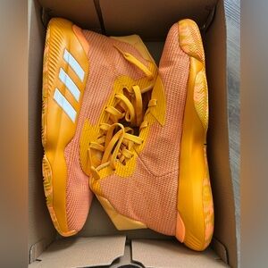 Adidas SM Pro Bounce 2019 Mens size 14 Basketball Shoes